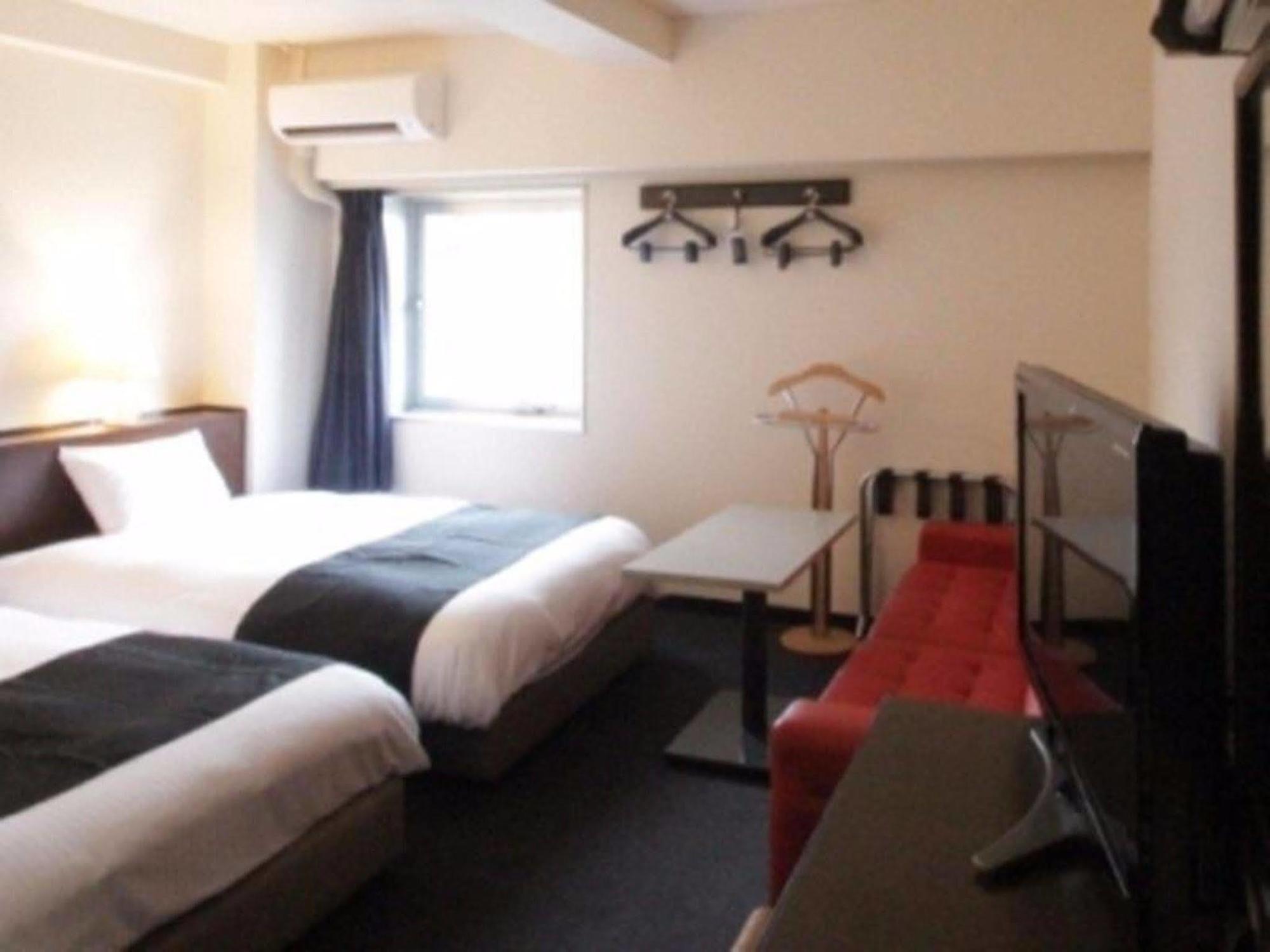 Apa Hotel Takamatsu Kawaramachi Buitenkant foto